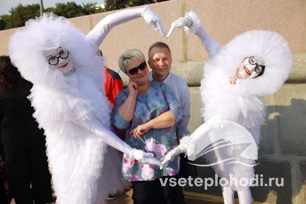 День рождения на теплоходе Благодать-фото-6